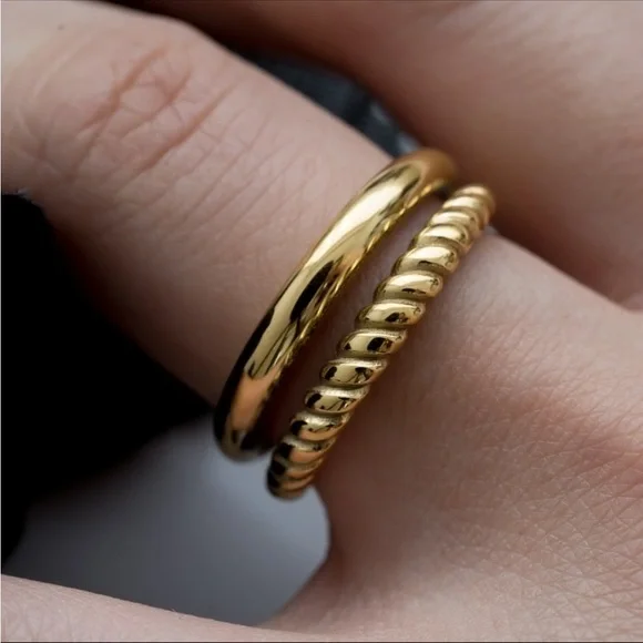 Double Layered Twisted Band Ring-Gold Vermeil Thin Bands Size 7 - Picture 3 of 7